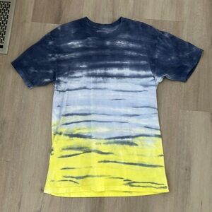 💥 3 for $15💥 Vans yellow and blue tie dye tee, size M
